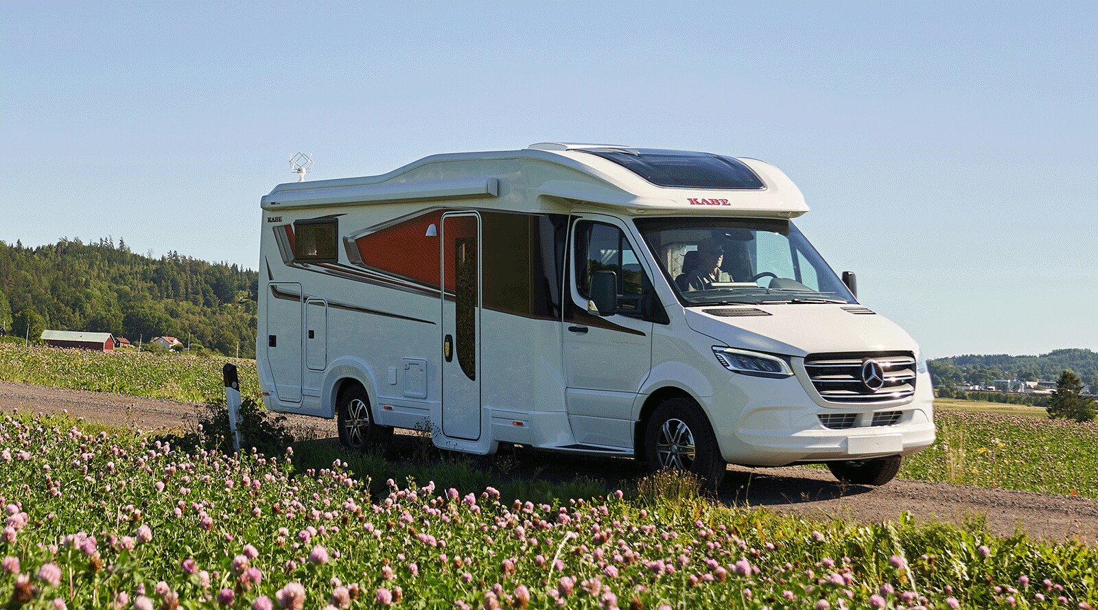 Reisemobil-KABE-Novum-außen
